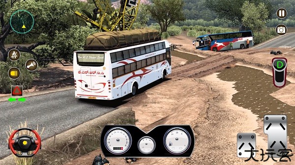 越野公交车驾驶模拟器