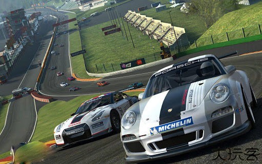 真实赛车4中文版