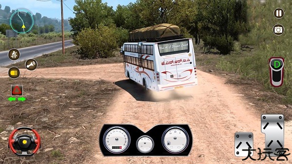 越野公交车驾驶模拟器