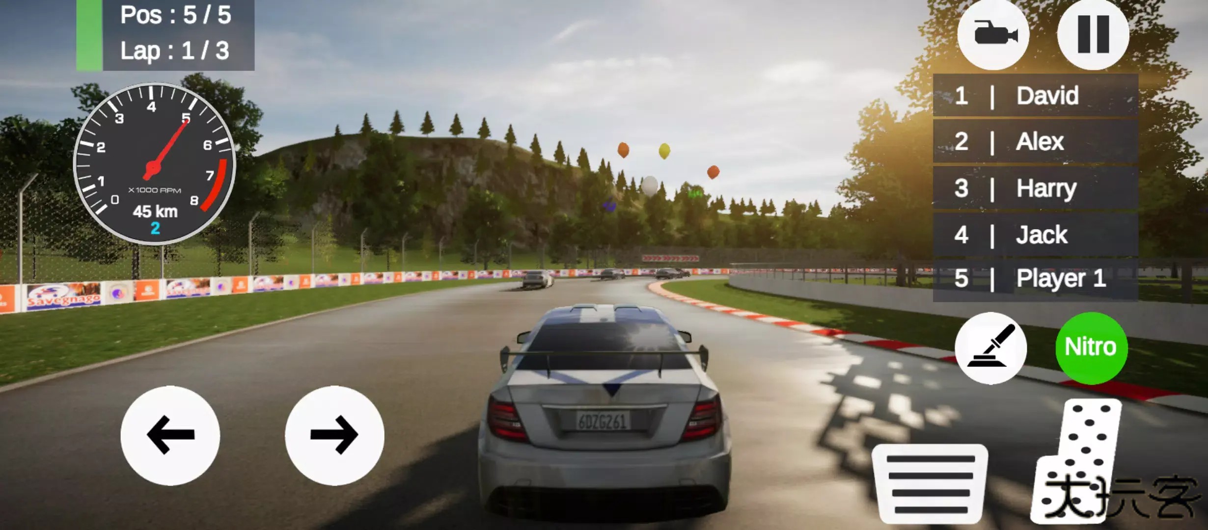 瓦尔泽亚赛车下载 v1.0.3