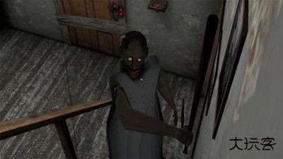 恐怖老奶奶军火库版下载 v2.1.68