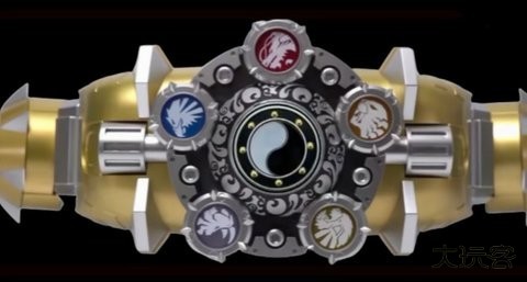 帝皇铠甲模拟器下载 v1.0