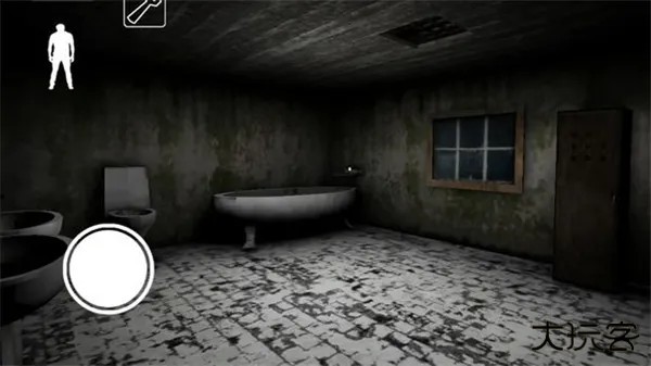 恐怖奶奶联机版