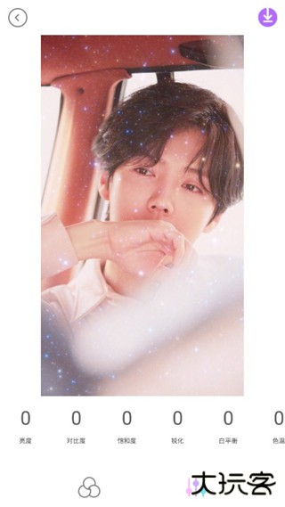 闪闪照片相机下载 v4.8